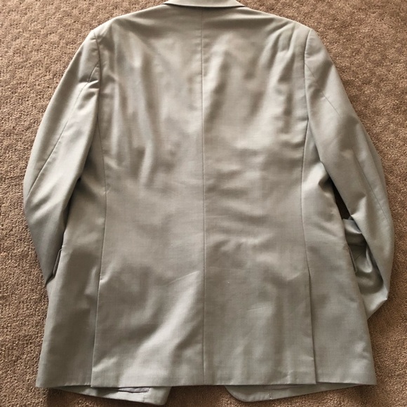Claiborne brand suit jacket - Picture 4 of 4